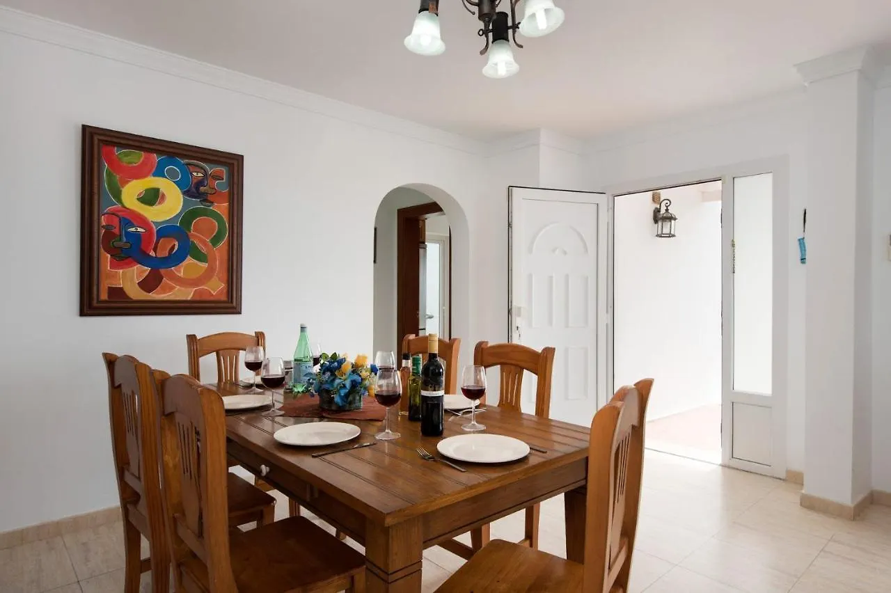 Villa Vesubio By Villa Plus Puerto del Carmen  Hiszpania