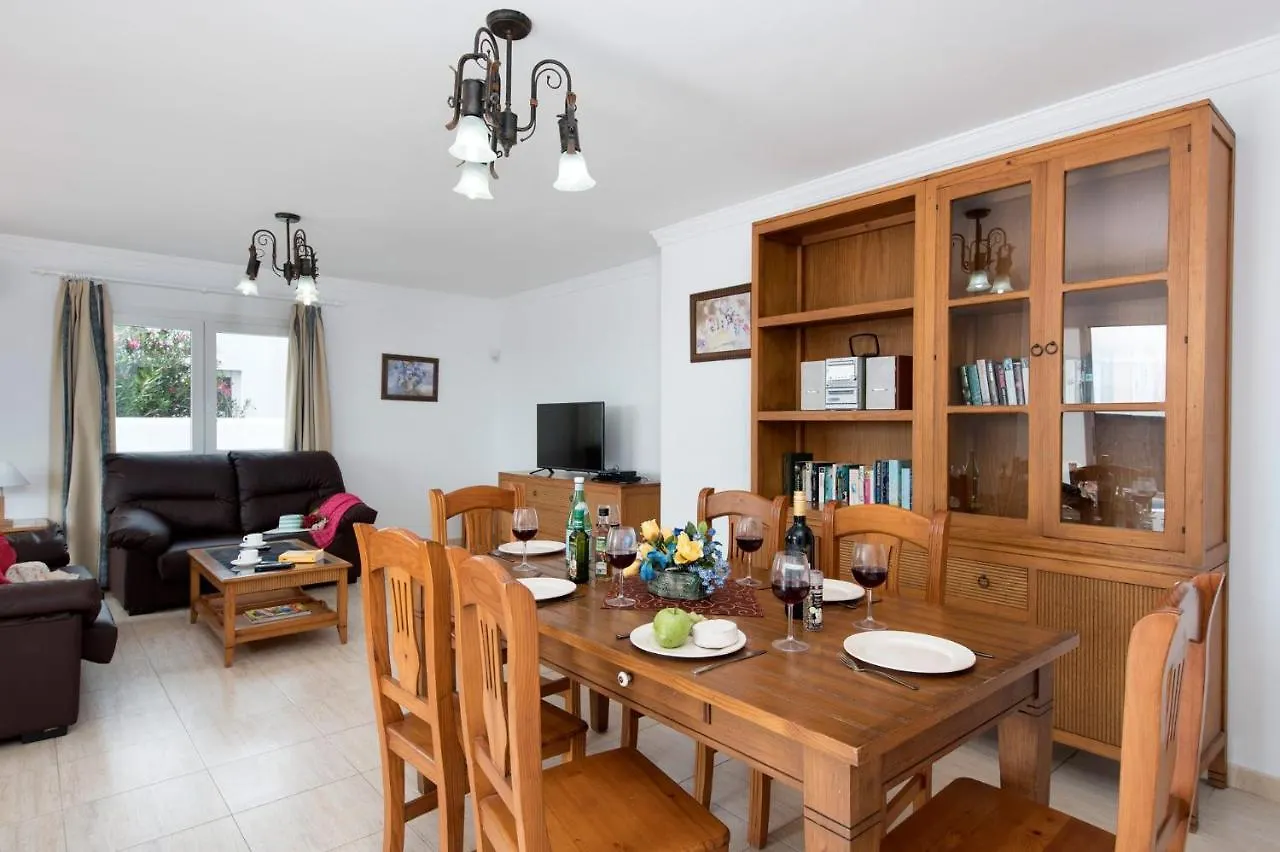 Villa Vesubio By Villa Plus 푸에르토 델 카르멘 0*,  스페인